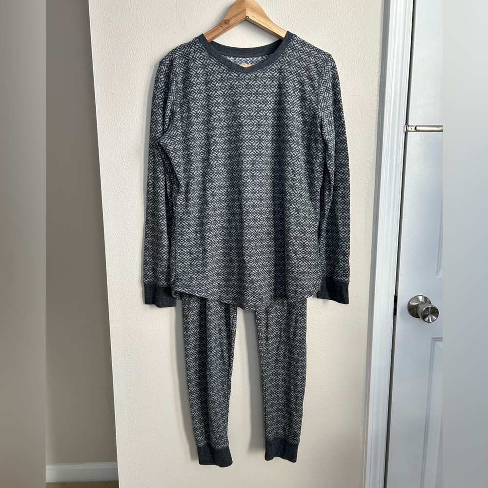Cuddl Duds Two Piece Pajama Sleepwear Set Grey Long Sleeves Joggers Thermal Sz L